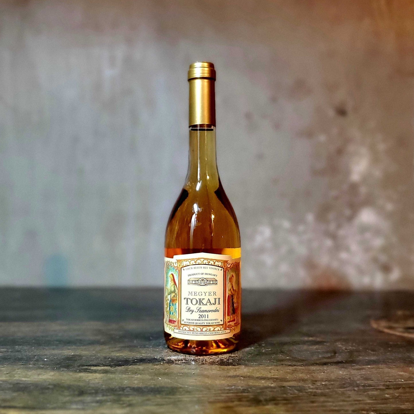 Chateau Megyer - Dry (Száraz) Szamorodni, Tokaji, Hungary (2011)